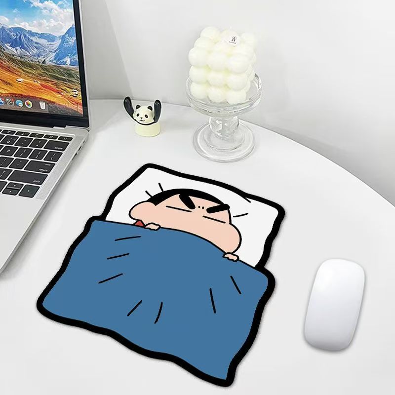 Cute Crayon Shinchan Mouse Pad - Home Office Setup ulasan dan harga